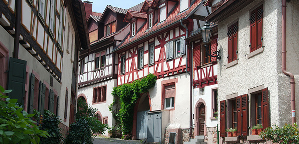 Altbau­sanierung bei Elektrotechnik Jahn in Bad Lausick